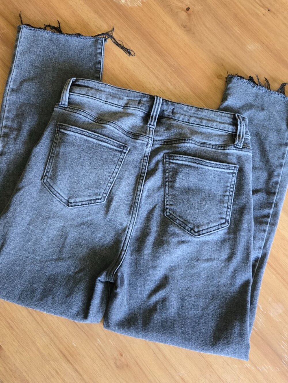 eunina | black wash high rise button fly jeans | size 7/28 - Picture 5 of 5